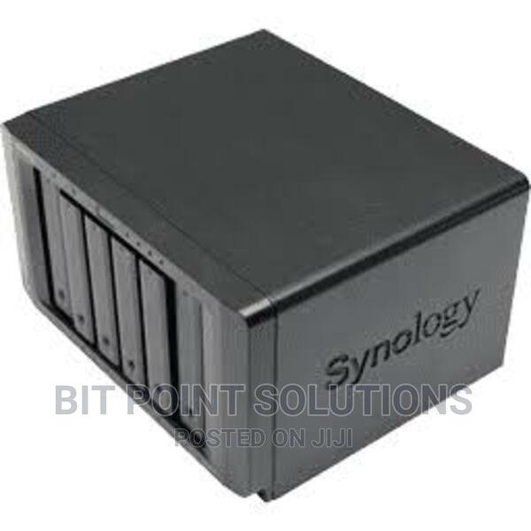 Synology DS1621+ Disk Station 6bay ! Synology DS1621+ 6bay - main view