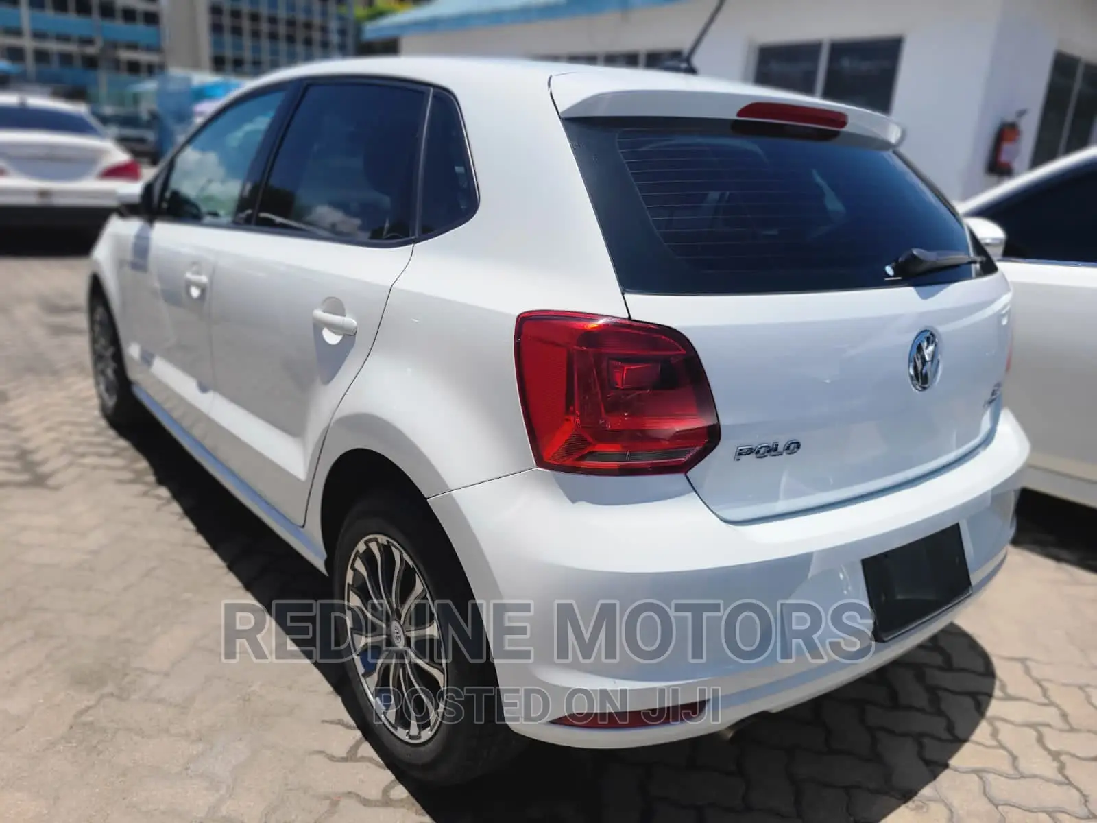 Volkswagen Polo 2016 White