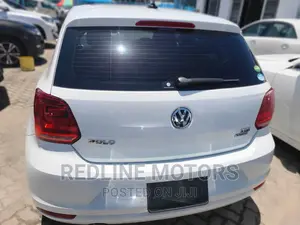 Volkswagen Polo 2016 White
