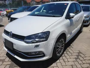 Volkswagen Polo 2016 White