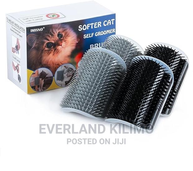 Self Cleaning Cat Pet Brush - main view