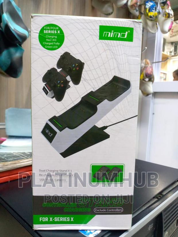 Series X Controller Charging Stand - main view