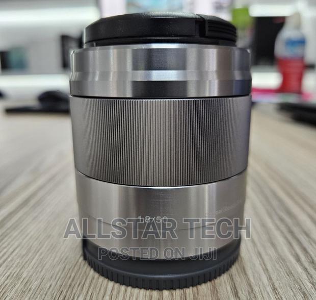 Sony E 50mm F/1.8 OSS Lens - thumbnail 2