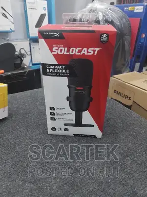 Hyperx Solocast Compact and Flexible