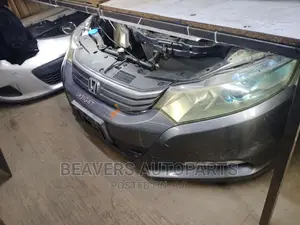 Honda Insight Nosecut
