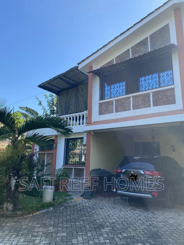 4bdrm Villa in Nyali for sale