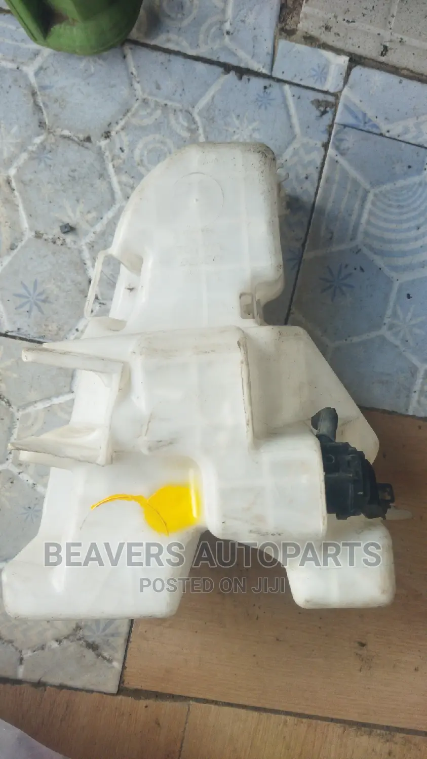 Mark X 2005-2009 Washer Bottle