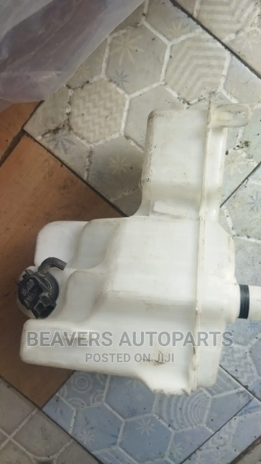 Mark X 2005-2009 Washer Bottle