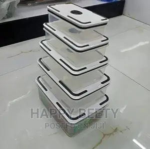 *5 in 1 Fridge Containers*
