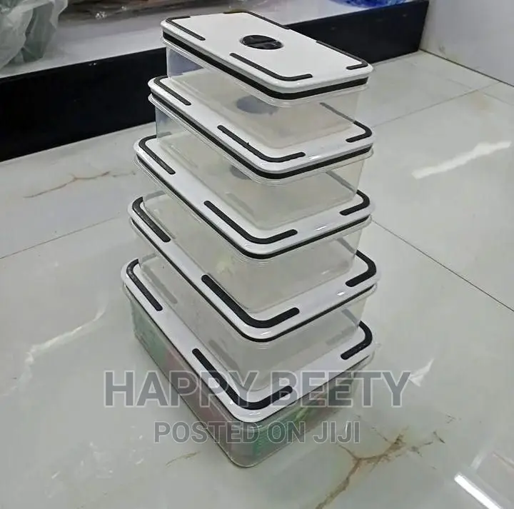 *5 in 1 Fridge Containers*