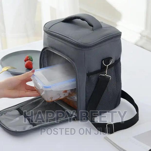 Classic Thermal Insulated Lunch Bag - thumbnail 3