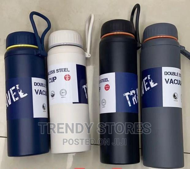 800mls Sports Unbreakable Flasks - main view