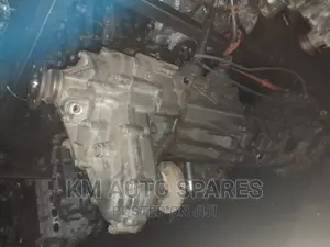 Toyota 2y Gearbox for Hiluxsurf, Hilux, Townace, Hiace.