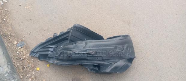 Stoneguard/Fender Liner Subaru Outback