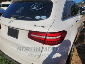 Mercedes-Benz GLC-Class 2017 White