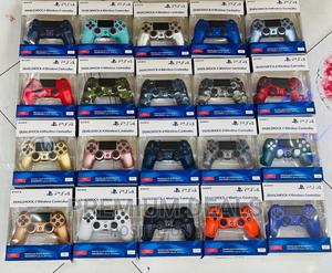 Ps4 Dual Shock Controllers - main view