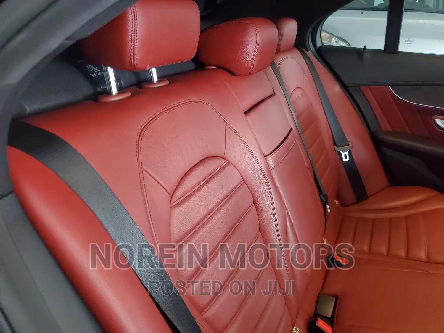 Mercedes-Benz C200 2015 Black