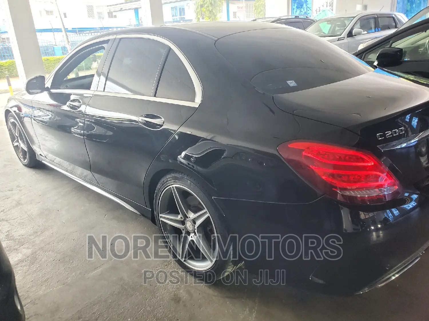 Mercedes-Benz C200 2015 Black