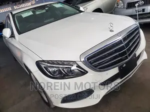 Mercedes-Benz C200 2016 Off white