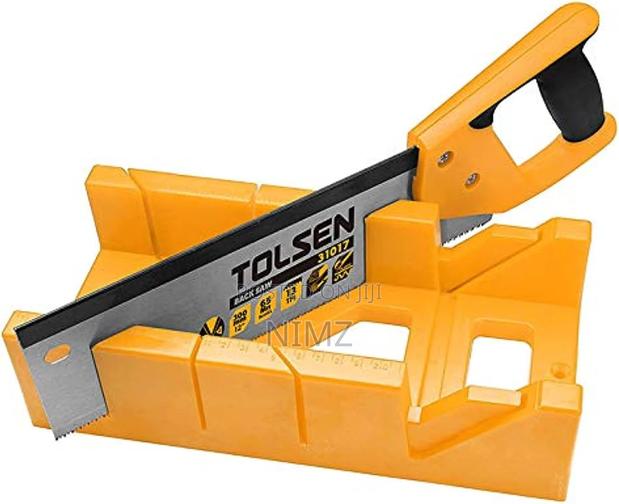 Mitre Box With Back Saw - main view