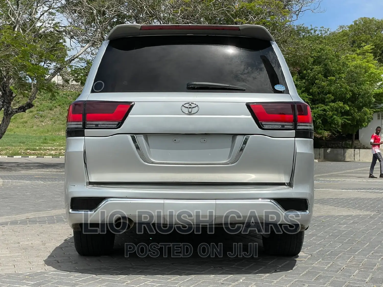 Toyota Land Cruiser 2017 Silver
