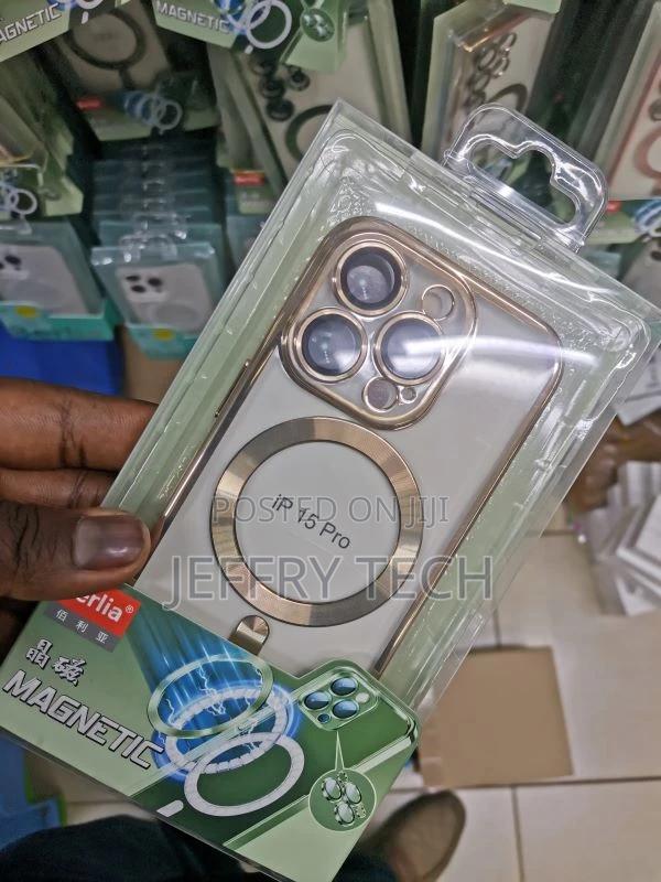 Magsafe Matte Clear Case - For iPhone 15 Pro Max Gold - thumbnail 3