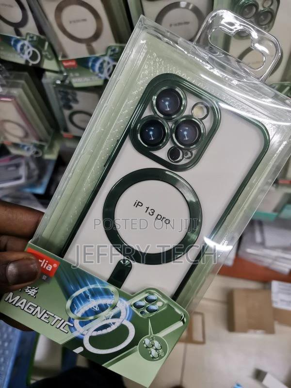 Hybrid Magsafe iPhone 13 Pro Case Green - thumbnail 3