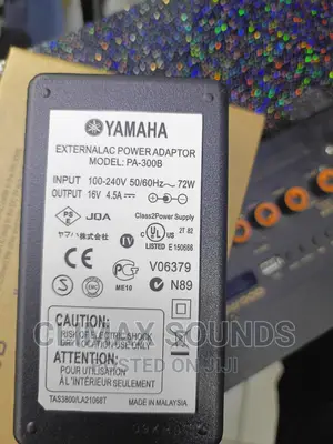 Yamaha Power Adapter PA300B 16 Volts
