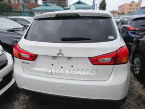 Mitsubishi RVR 2017 White