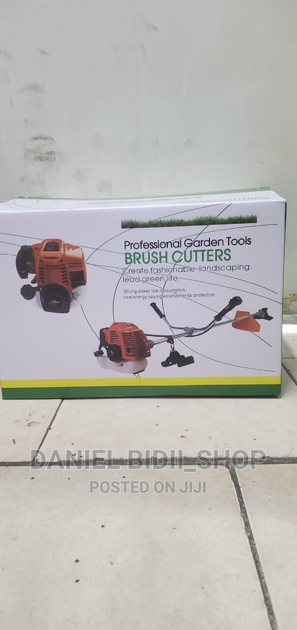 Professional 4 Stroke Brush Cutter
