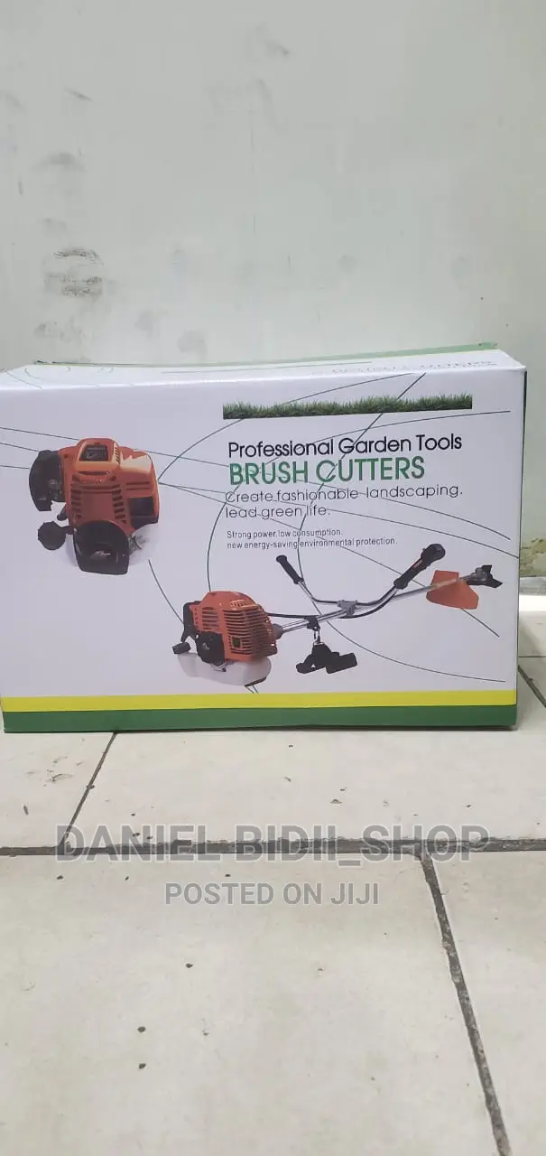 Professional 4 Stroke Brush Cutter
