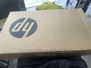 New Laptop HP Pavilion 13 16GB AMD Ryzen 7 SSD 512GB