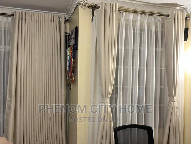 Heavy Curtains - main view