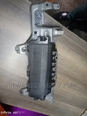 Markx 2004 Knee Airbag.