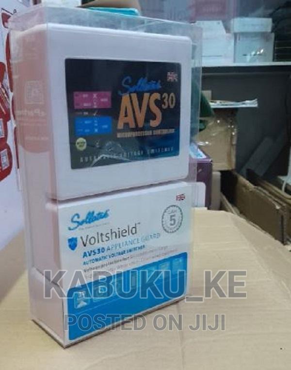 Sollatek Automatic Voltage Switcher 30 Amps