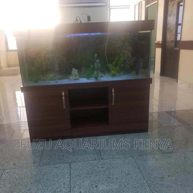 4 Feet Aquarium With Stand and Lid