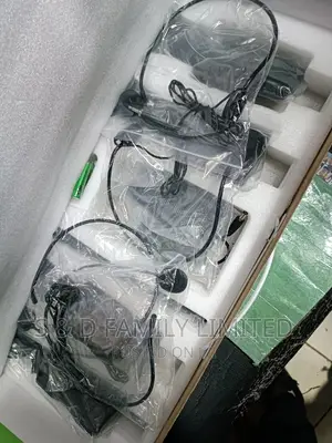 BNK 4 in 1 Lapel/Headrest Microphone BK8400