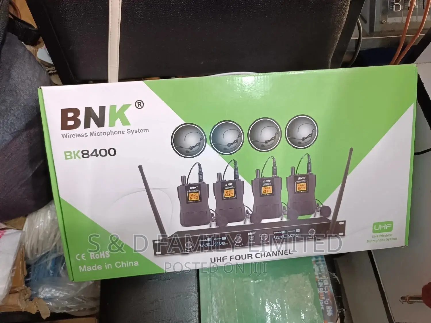BNK 4 in 1 Lapel/Headrest Microphone BK8400