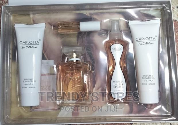 Carlotta Les Collections Perfume Fragrance Gift Set - main view