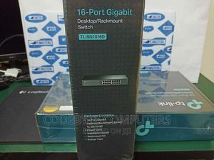 Tp-Link TL-SG1016D 16-Port Gigabit Desktop/Rackmount Switch - thumbnail 2
