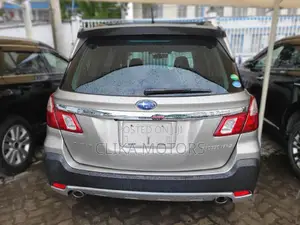 Subaru Exiga 2016 Silver