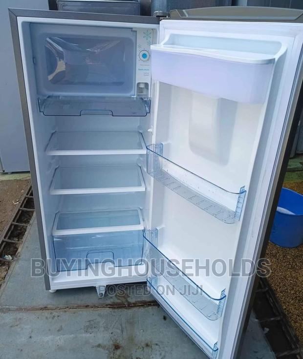 Hisense 190L Fridge With Dispenser - thumbnail 2