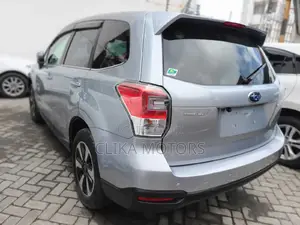 Subaru Forester 2017 Gray