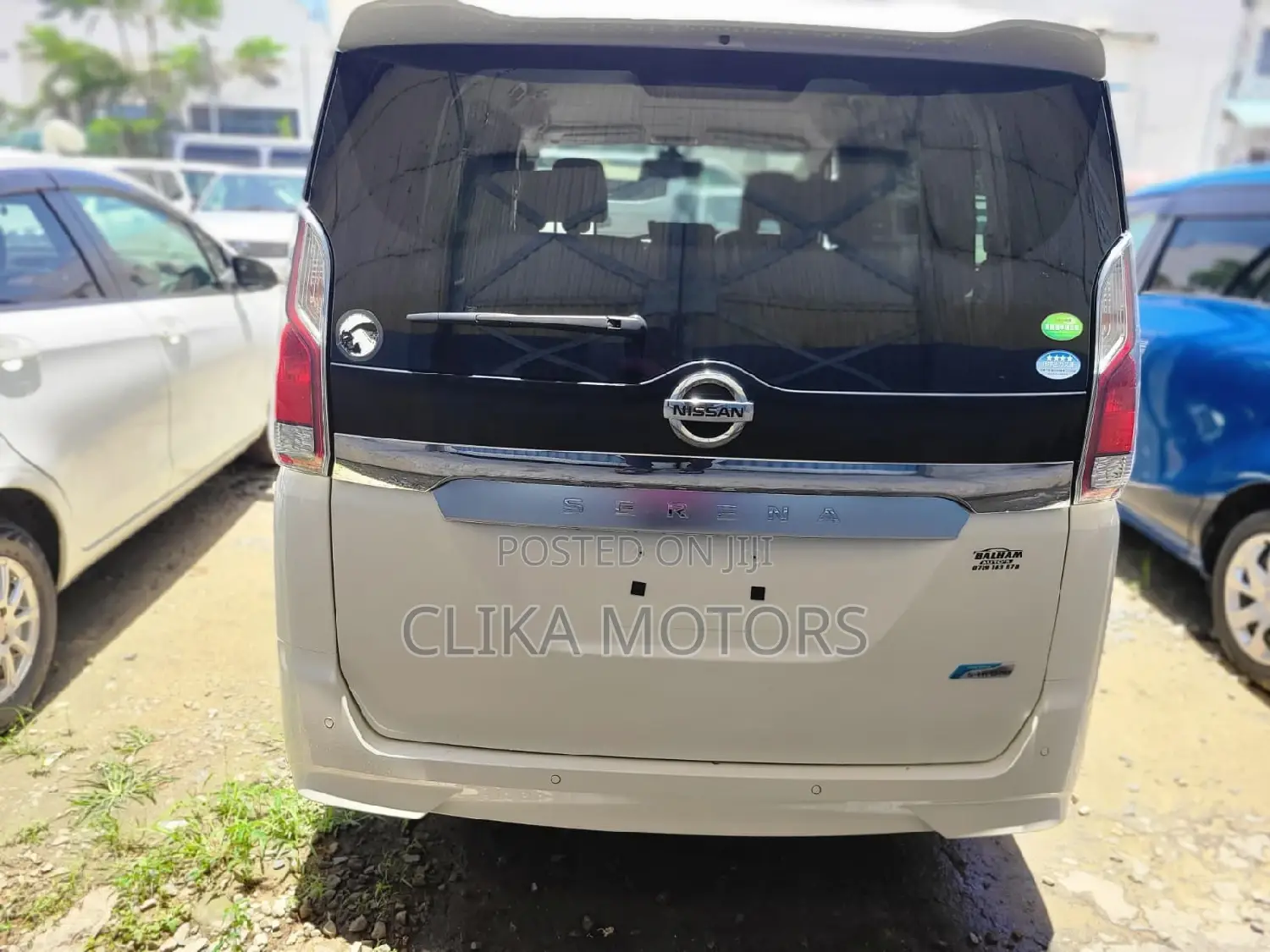 Nissan Serena 2017 White