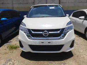 Nissan Serena 2017 White