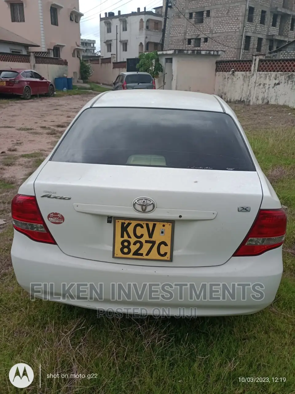 Toyota Corolla 2010 White
