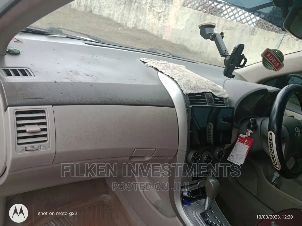 Toyota Corolla 2010 White