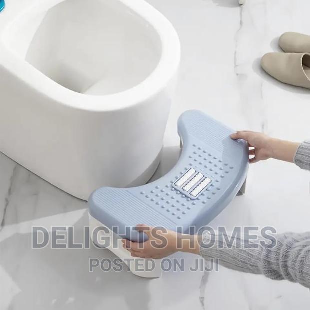 Foldable Toilet Feet Stool With Massager*