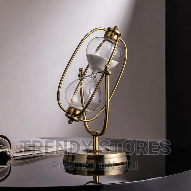 Creative Metal Hourglass Ornaments Decor - main view