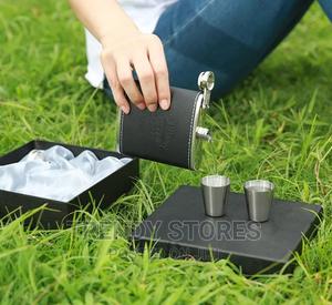 200mls Hip Whisky Bottle - thumbnail 2